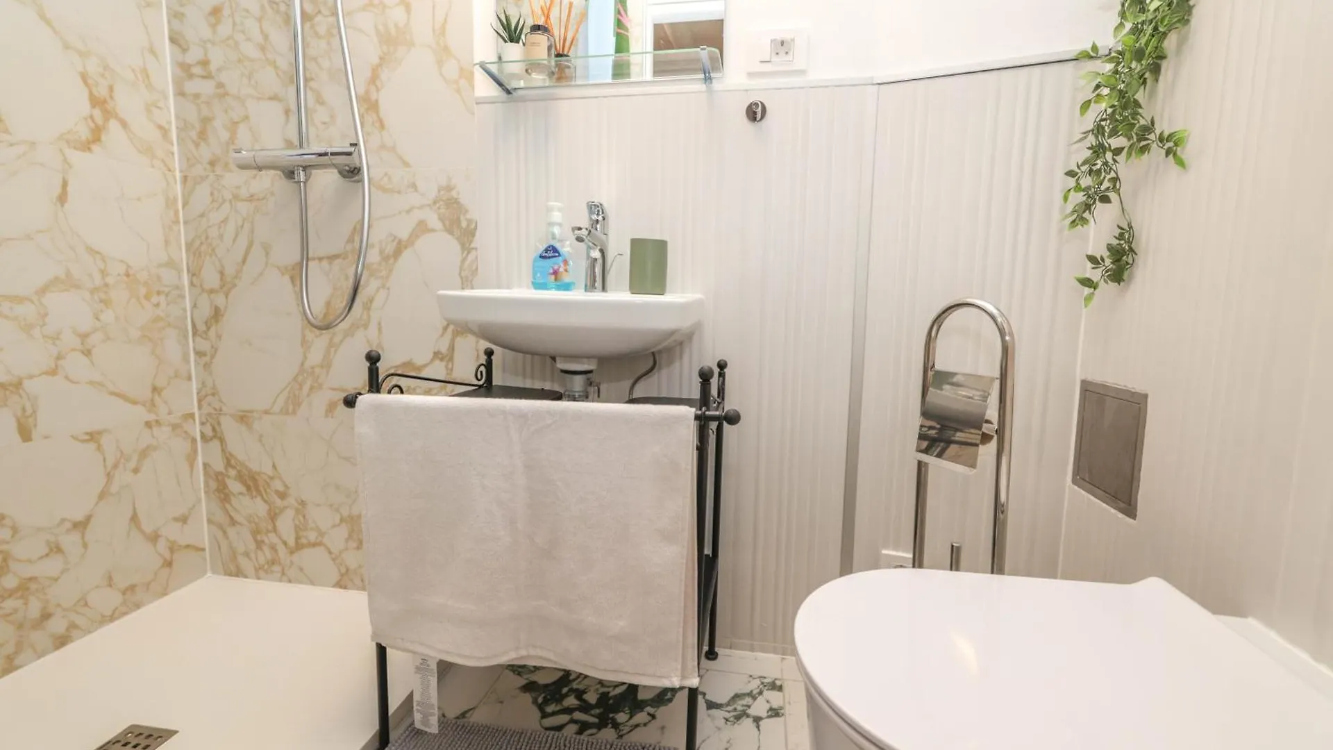 Studio Hedera Rovinj 0*,  Croatia